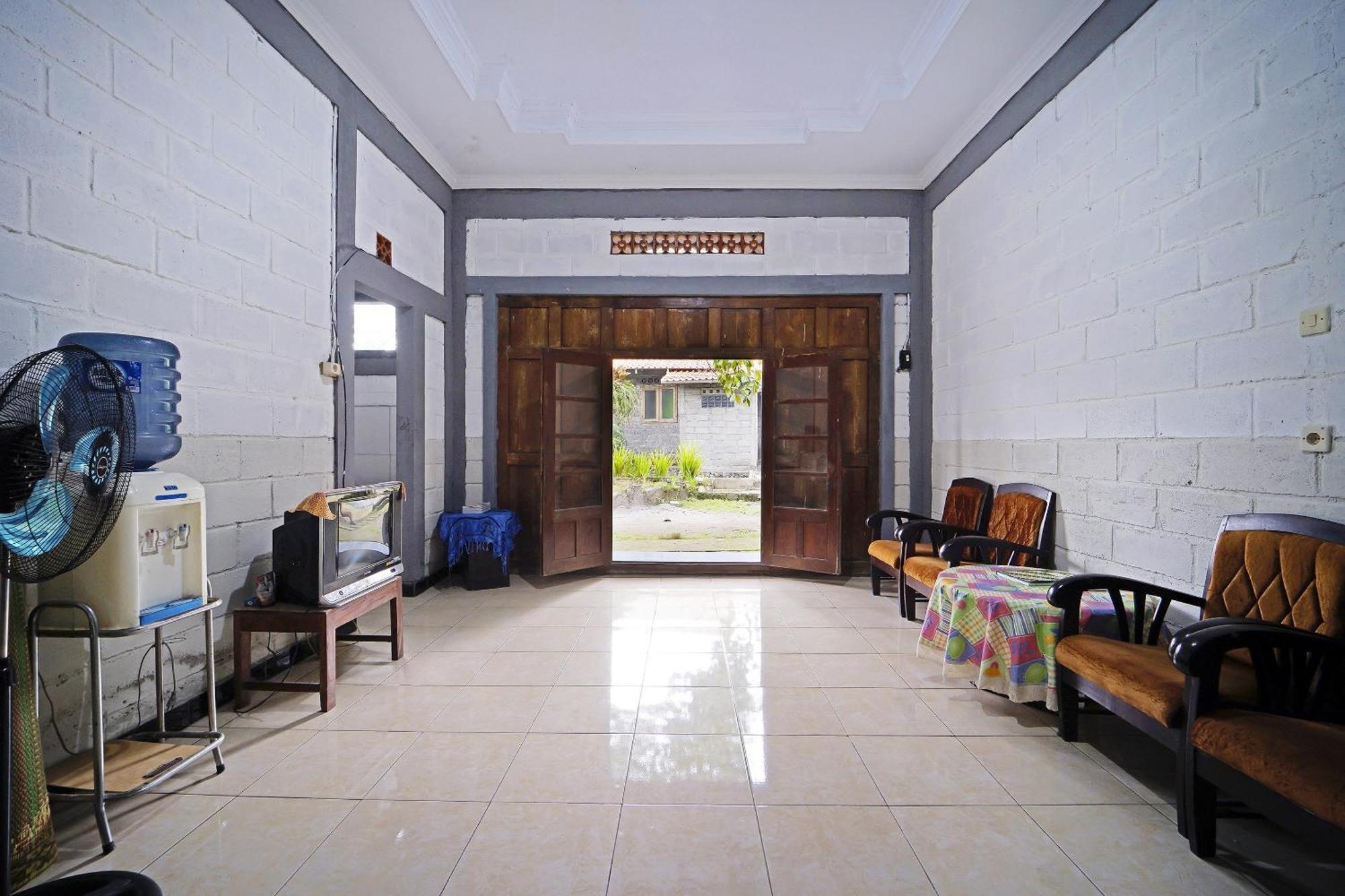 Spot On 91085 Griya Estu Wening Sleman (Yogyakarta) Exterior foto