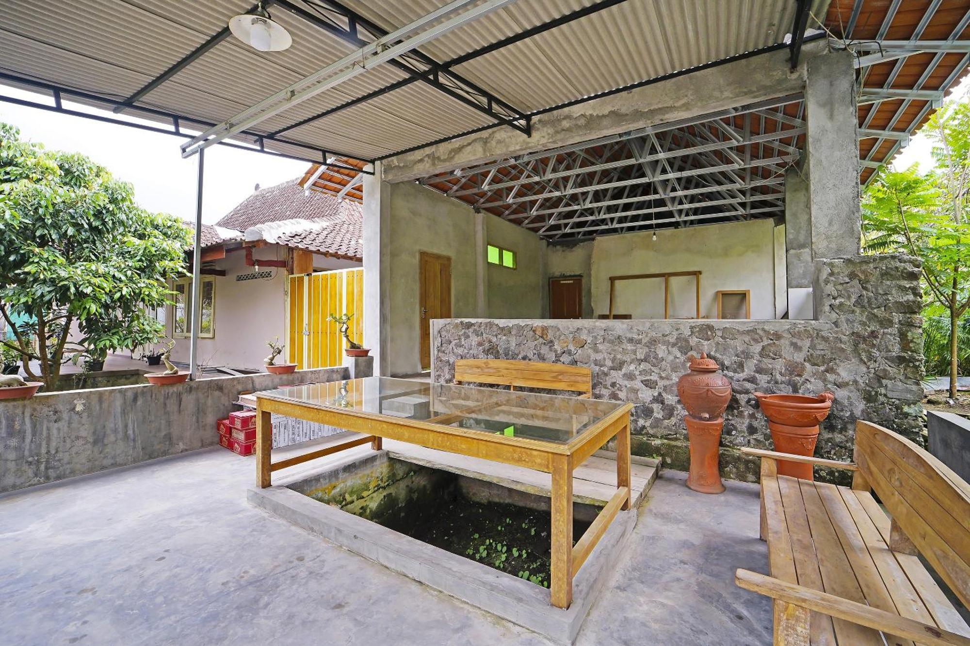 Spot On 91085 Griya Estu Wening Sleman (Yogyakarta) Exterior foto