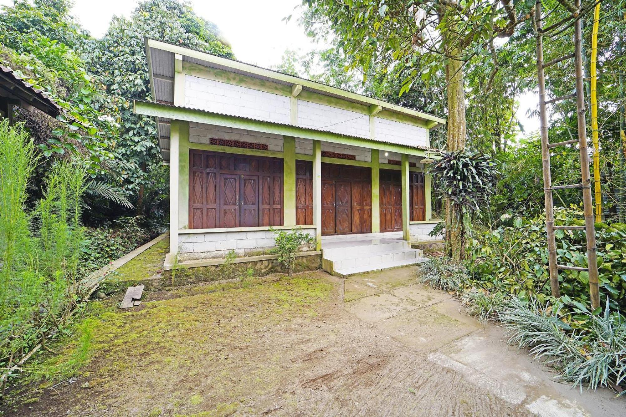 Spot On 91085 Griya Estu Wening Sleman (Yogyakarta) Exterior foto